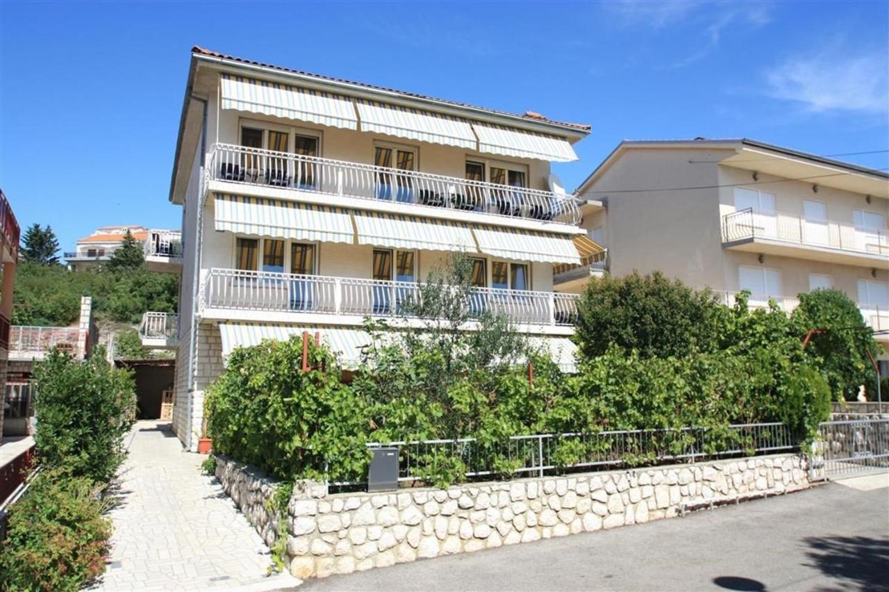 Four-Bedroom Apartment In Crikvenica II 외부 사진