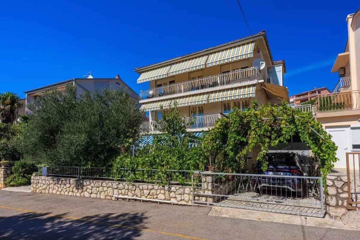 Four-Bedroom Apartment In Crikvenica II 외부 사진
