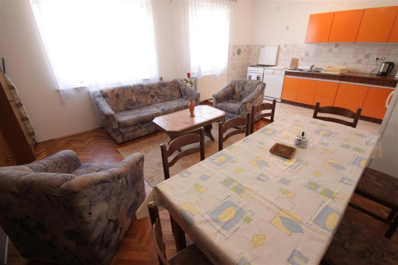 Four-Bedroom Apartment In Crikvenica II 외부 사진